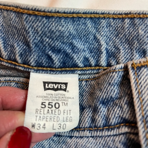 Vintage Levi 550 Relaxed Fit Jeans, Size 34x 30 - Picture 4 of 8